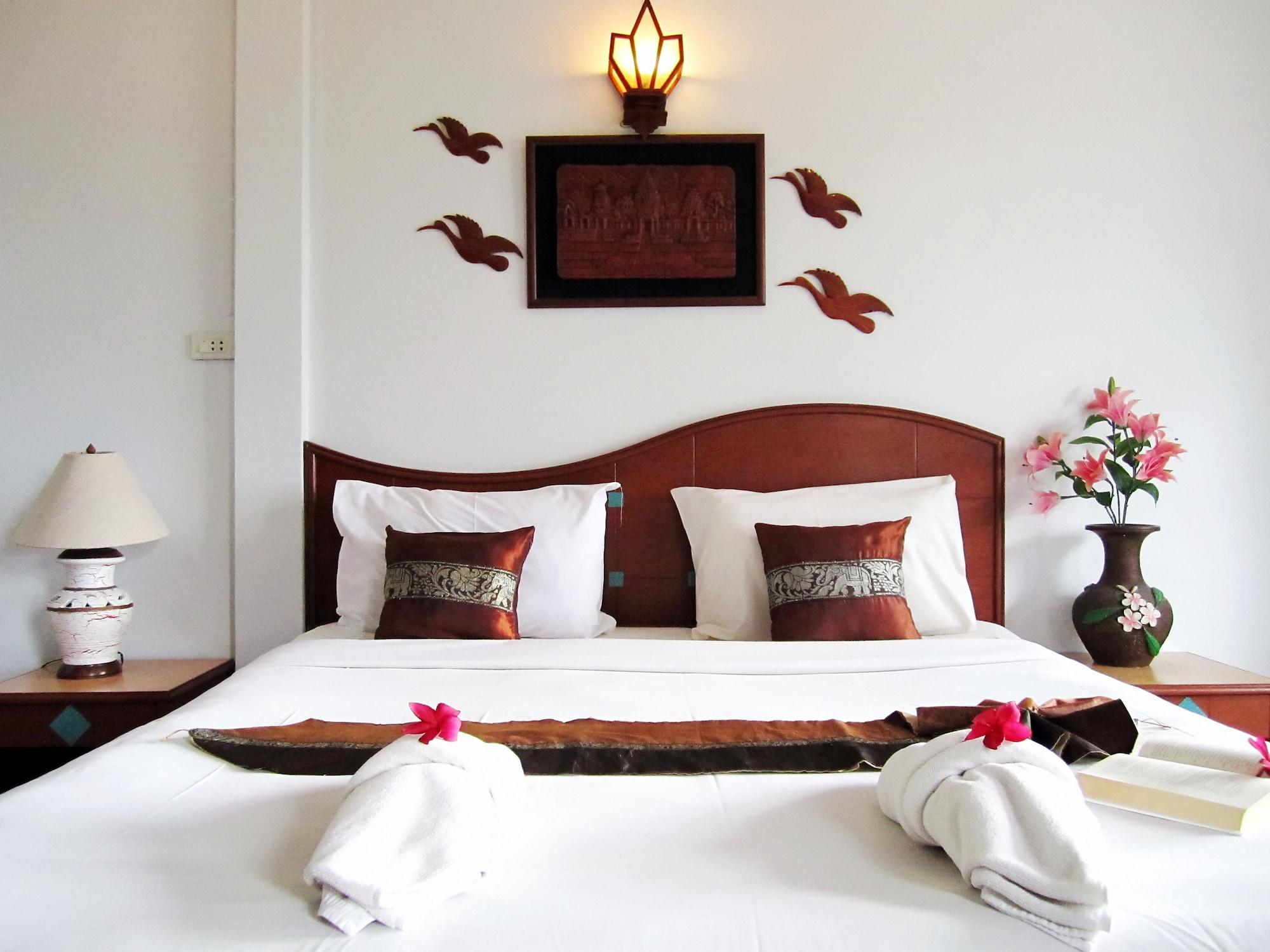 Lanta Il Mare Beach Resort Koh Lanta Exterior photo
